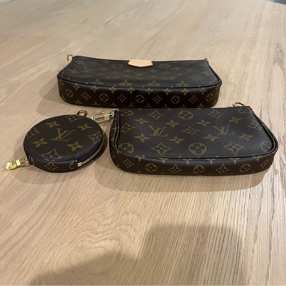 Louis Vuitton Multi Pochette Crossbody Bag - Picture 7 of 9